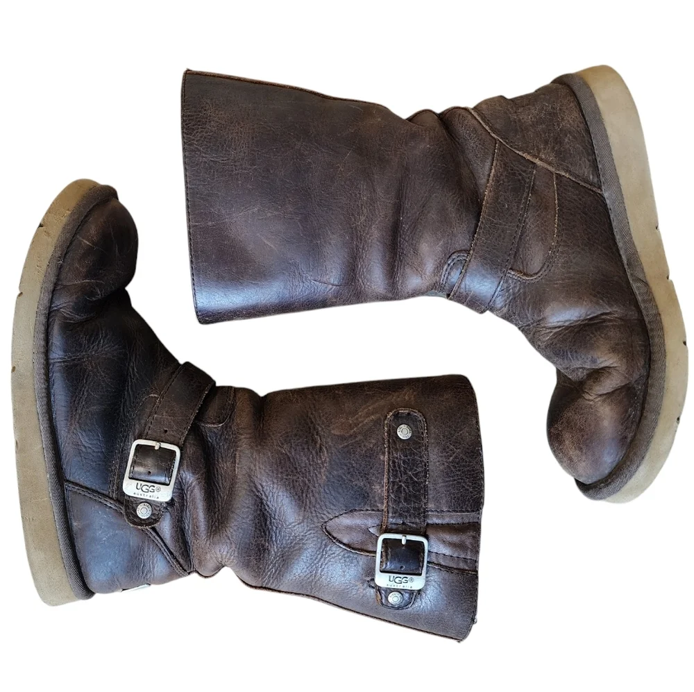 UGG Kensington Toast Brown Leather Boots, waterproof, sheepskin lining, size 8